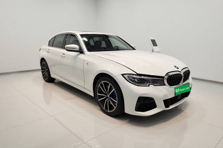 Used BMW 3 Series 2021 Restyled 325Li M Sport Package Front Right 45 Deg