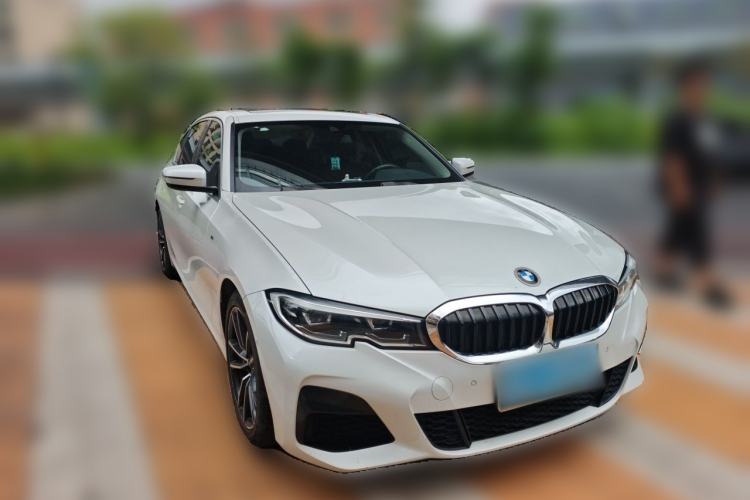 Used BMW 3 Series 2021 Restyled 325Li M Sport Package Front Right 45 Deg