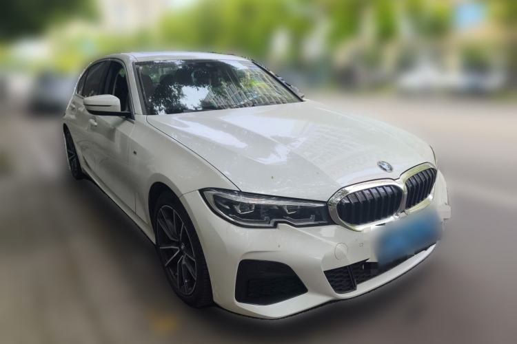 Used BMW 3 Series 2021 Second Facelift 325Li M Sport Package Front Right 45 Deg