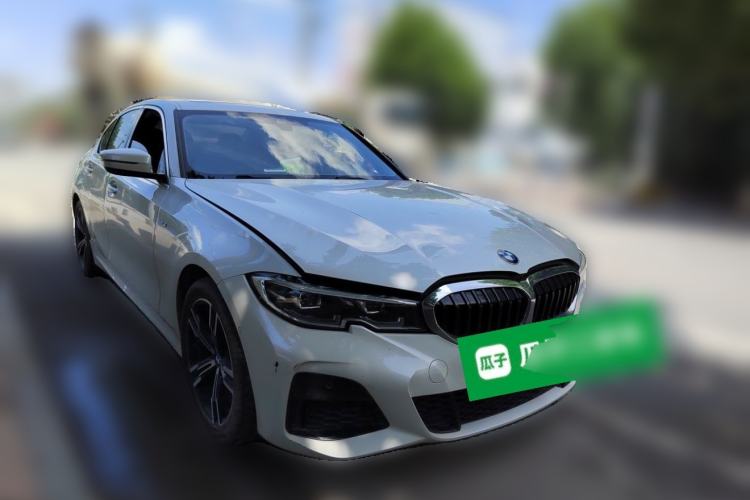Used BMW 3 Series 2021 Restyled 325i M Sport Package Front Right 45 Deg