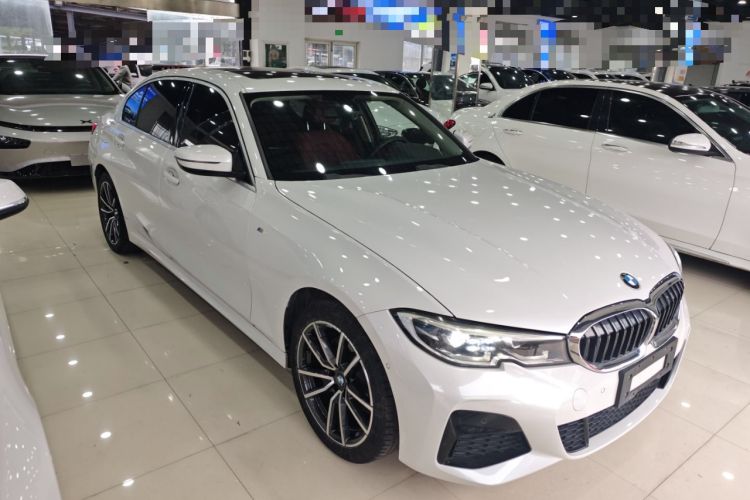 Used BMW 3 Series 2021 Second Facelift 320Li M Sport Package Front Right 45 Deg