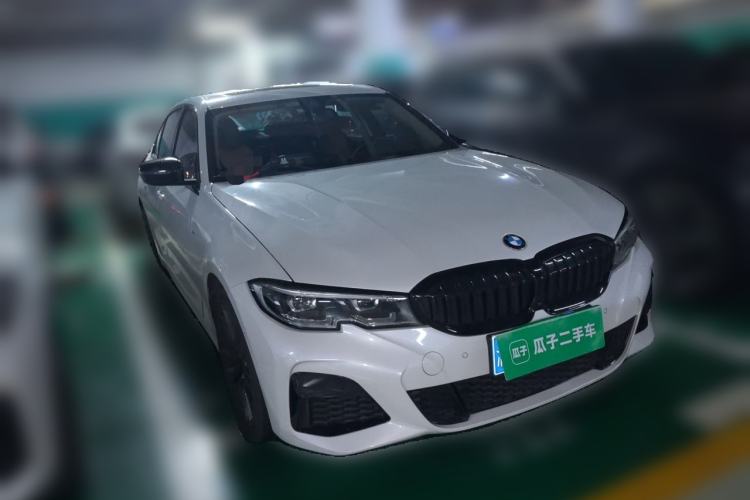 Used BMW 3 Series 2021 Facelifted 325Li M Sport Night Edition Package Front Right 45 Deg
