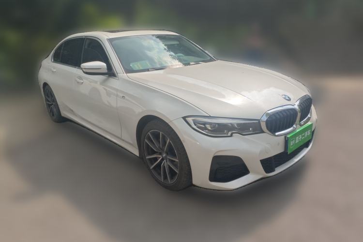 Used BMW 3 Series 2021 Restyled 325Li xDrive M Sport Package Front Right 45 Deg