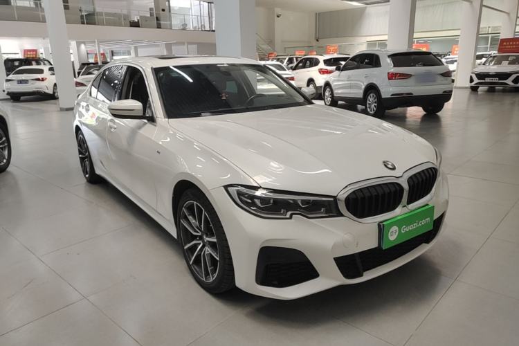 Used BMW 3 Series 2021 Second Facelift 325Li M Sport Package Front Right 45 Deg