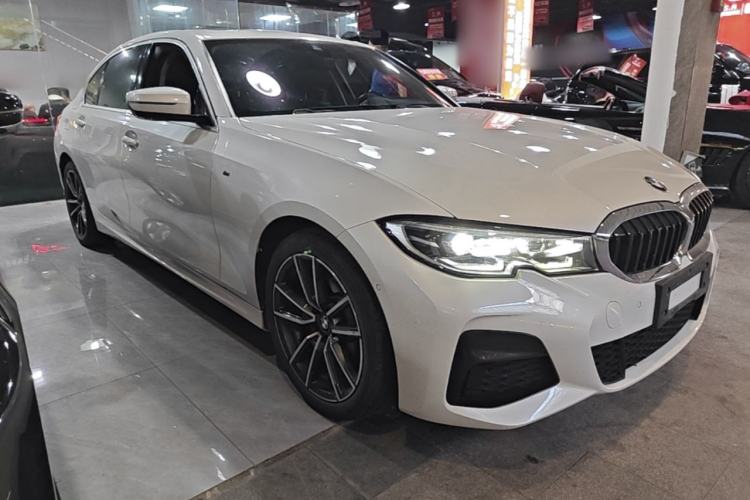 Used BMW 3 Series 2021 325Li M Sport Package Front Right 45 Deg