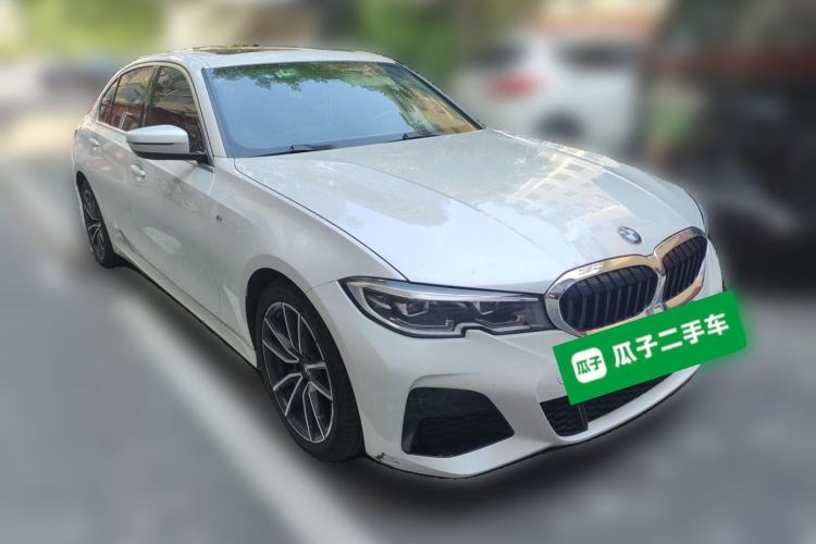 Used BMW 3 Series 2021 Second Facelift 320Li M Sport Package Front Right 45 Deg