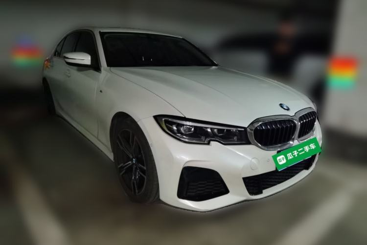 Used BMW 3 Series 2021 Restyled 325i M Sport Package Front Right 45 Deg