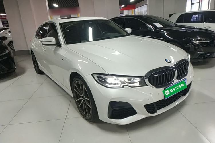 Used BMW 3 Series 2021 325Li M Sport Package Front Right 45 Deg