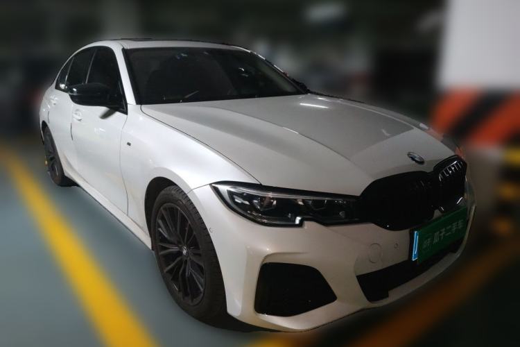 Used BMW 3 Series 2021 Second Facelift 325i M Sport Night Edition Package Front Right 45 Deg