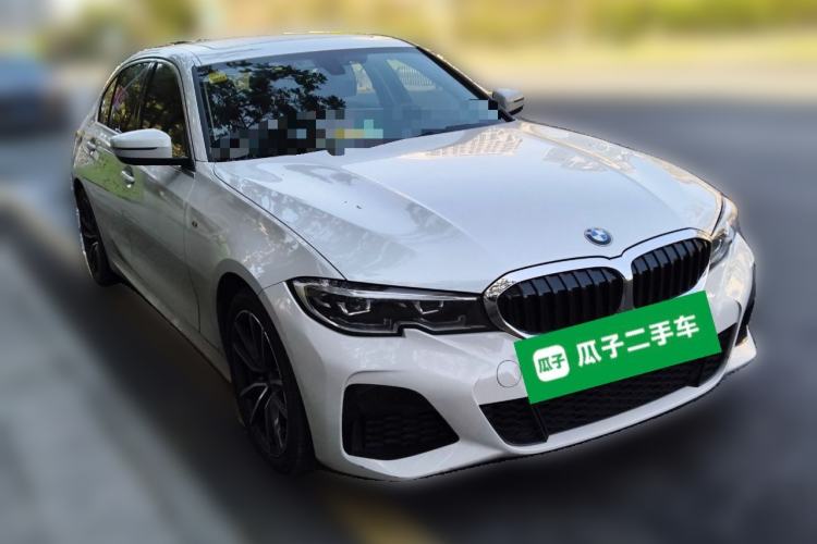 Used BMW 3 Series 2021 Facelifted 320Li M Sport Package Front Right 45 Deg