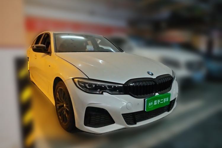 Used BMW 3 Series 2021 Second Facelift 325i M Sport Night Edition Package Front Right 45 Deg