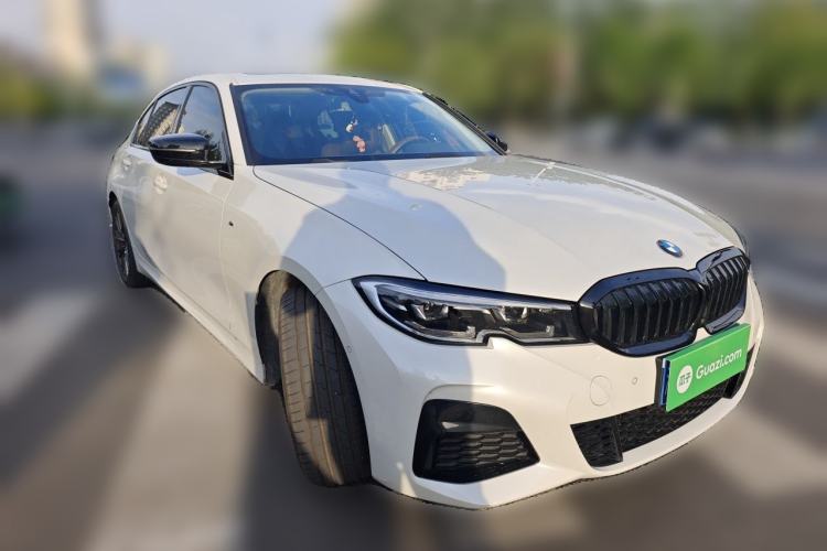 Used BMW 3 Series 2021 Second Facelift 325Li M Sport Night Edition Package Front Right 45 Deg