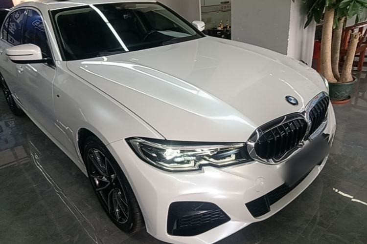 Used BMW 3 Series 2021 Restyled 325Li M Sport Package Front Right 45 Deg