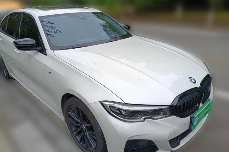 Used BMW 3 Series 2021 Second Facelift 325i M Sport Night Edition Package Front Right 45 Deg