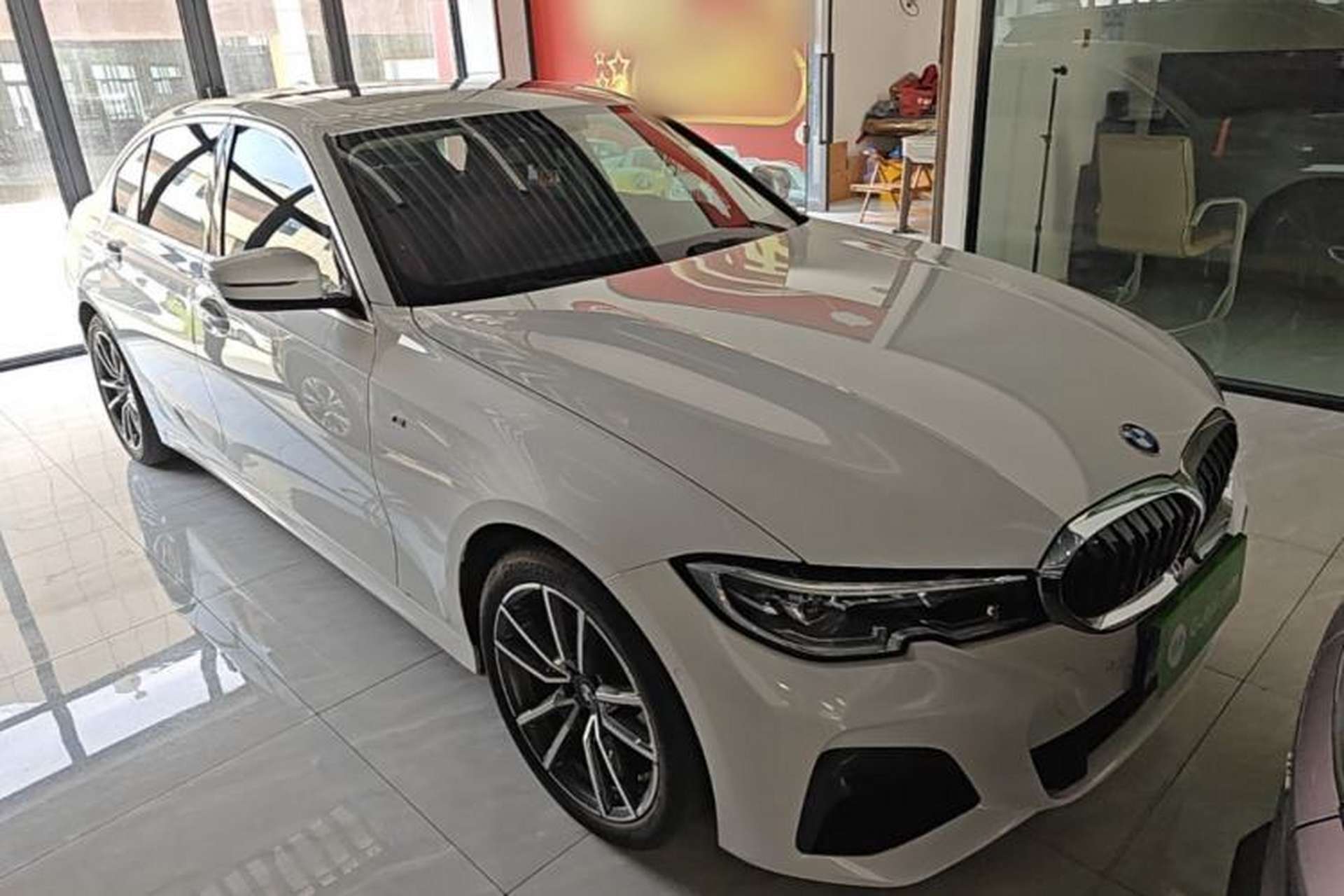 Used BMW 3 Series 2021 Second Facelift 325Li M Sport Package Front Right 45 Deg