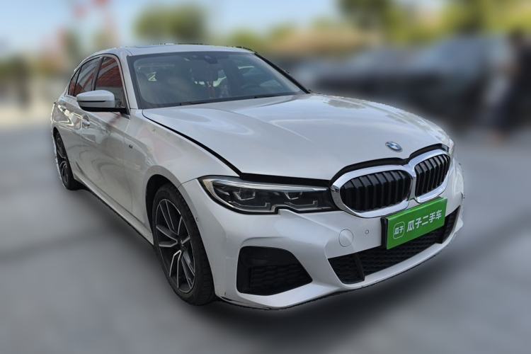 Used BMW 3 Series 2021 325Li M Sport Package Front Right 45 Deg