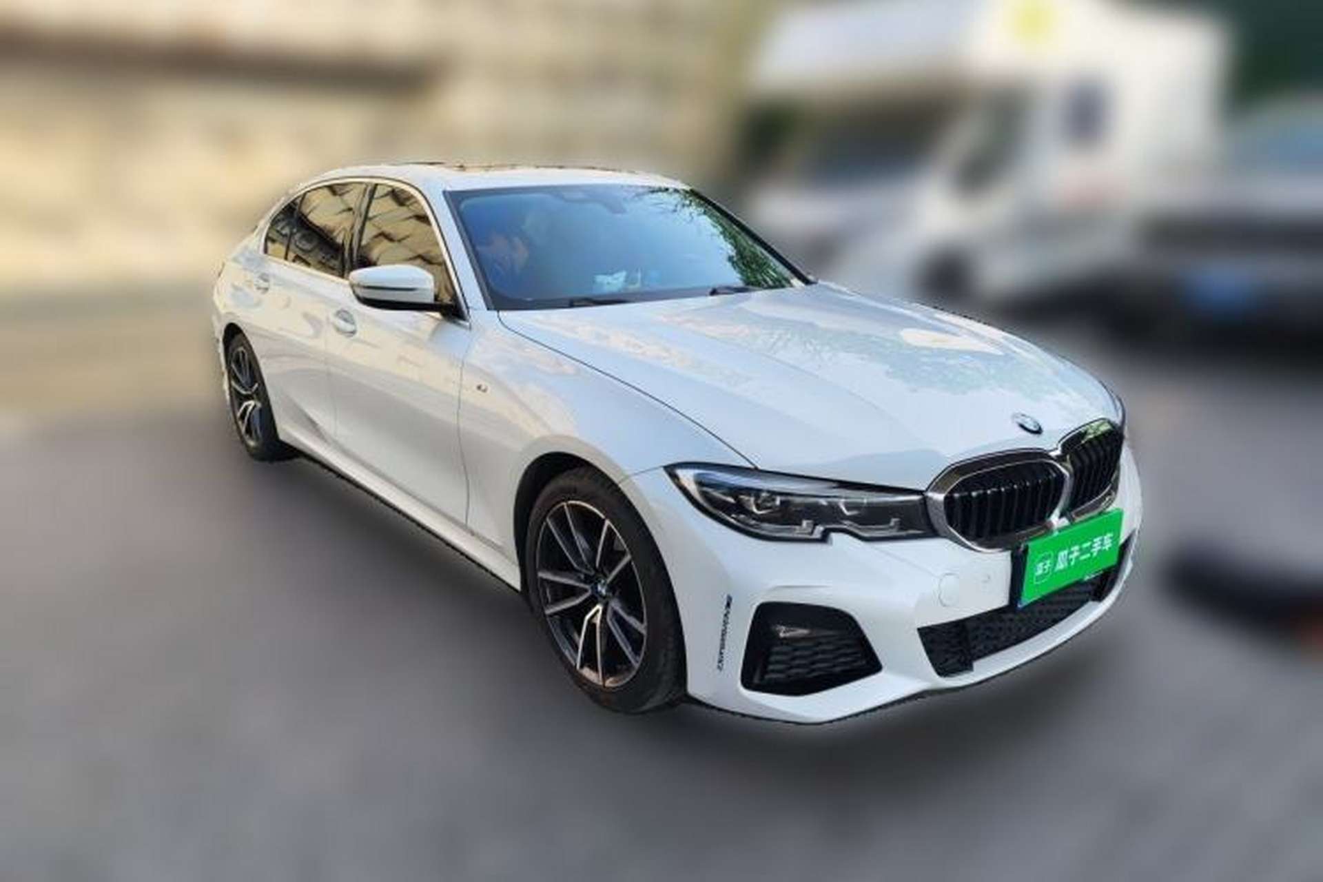 Used BMW 3 Series 2021 Facelifted 320Li M Sport Package Front Right 45 Deg