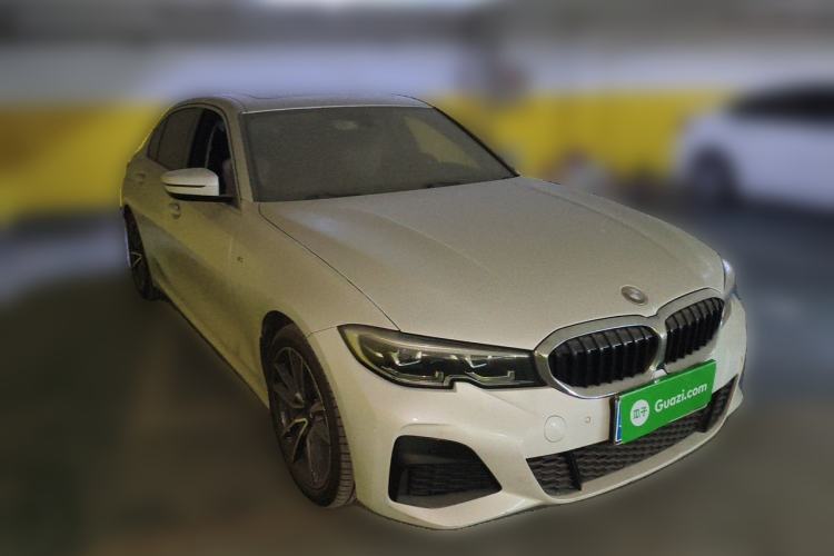 Used BMW 3 Series 2021 Facelifted 320Li M Sport Package Front Right 45 Deg