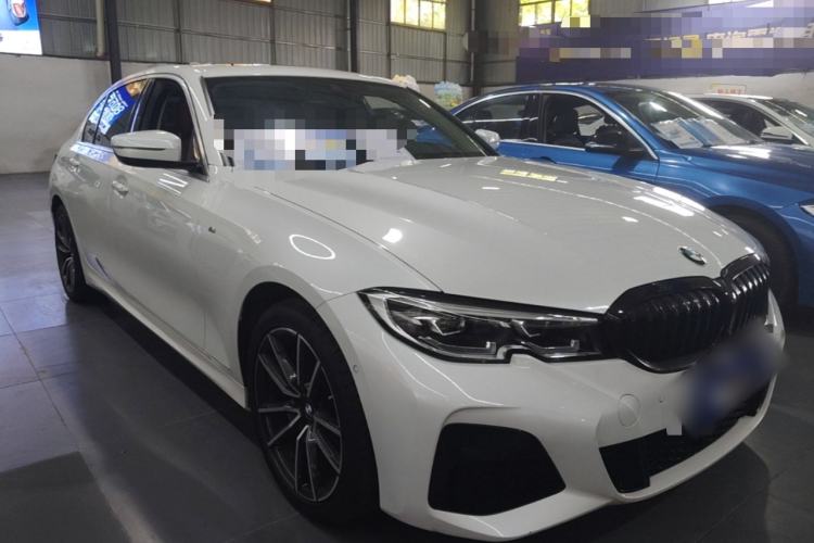 Used BMW 3 Series 2021 Second Facelift 325Li M Sport Package Front Right 45 Deg