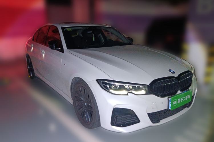 Used BMW 3 Series 2021 Restyled 325i M Sport Night Edition Package Front Right 45 Deg