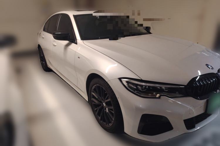 Used BMW 3 Series 2021 Restyled 325i M Sport Night Edition Package Front Right 45 Deg