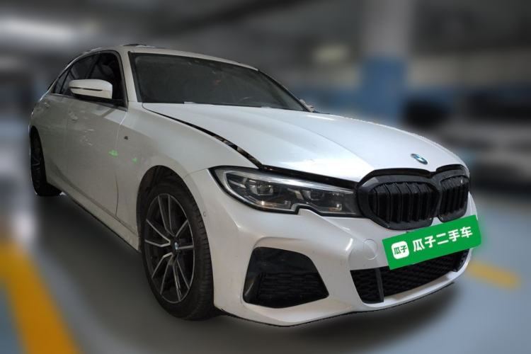 Used BMW 3 Series 2021 Second Facelift 325Li M Sport Package Front Right 45 Deg