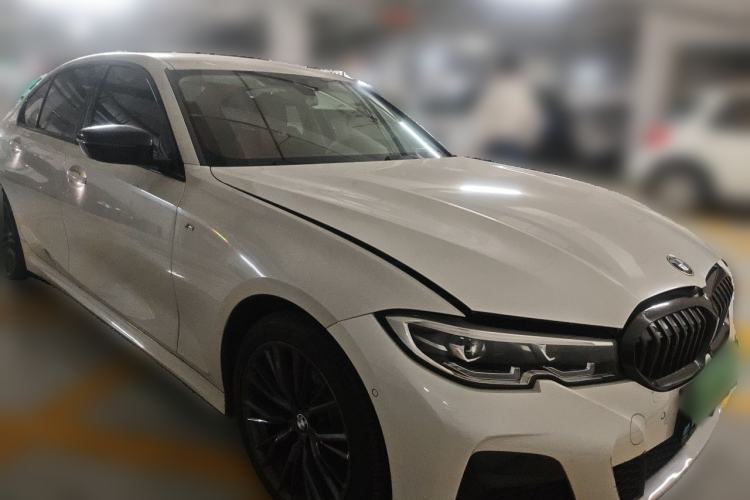 Used BMW 3 Series 2021 325Li M Sport Shadowline Package Front Right 45 Deg