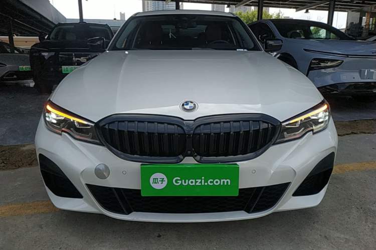 Used BMW 3 Series 2021 325i M Sport Night Edition package Front