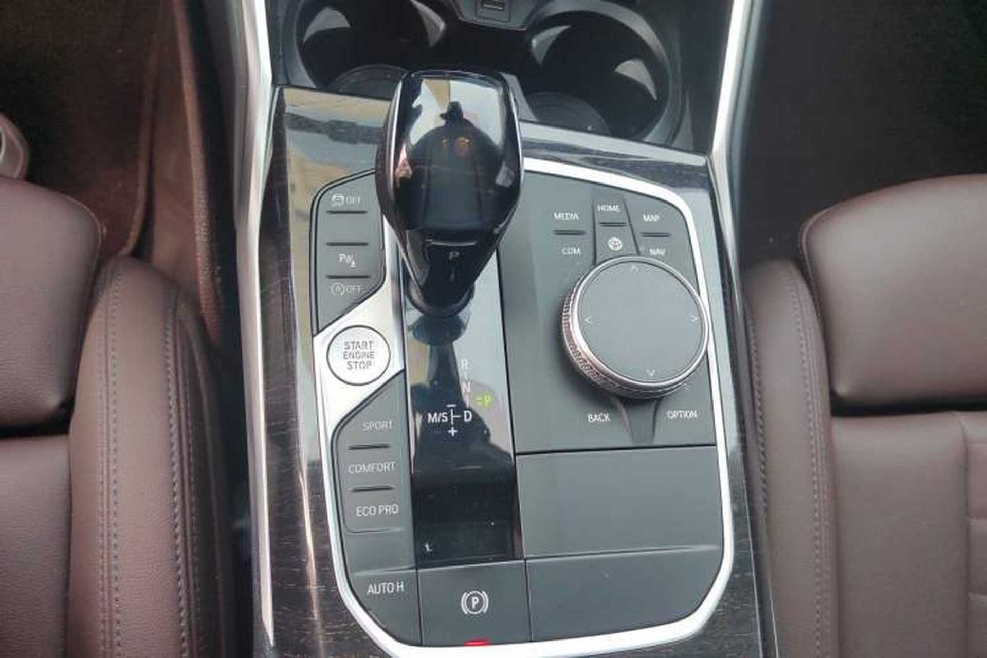 Used BMW 3 Series 2021 Second Facelift 325Li xDrive M Sport Package Gear Lever