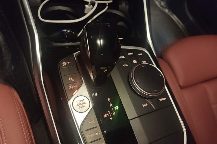 Used BMW 3 Series 2021 Restyled 320i Sport Package Gear Lever