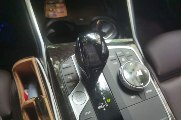 Used BMW 3 Series 2021 Restyled 325Li M Sport Package Gear Lever