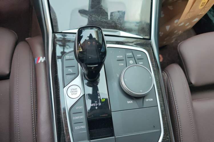 Used BMW 3 Series 2021 Restyled 325Li M Sport Package Gear Lever