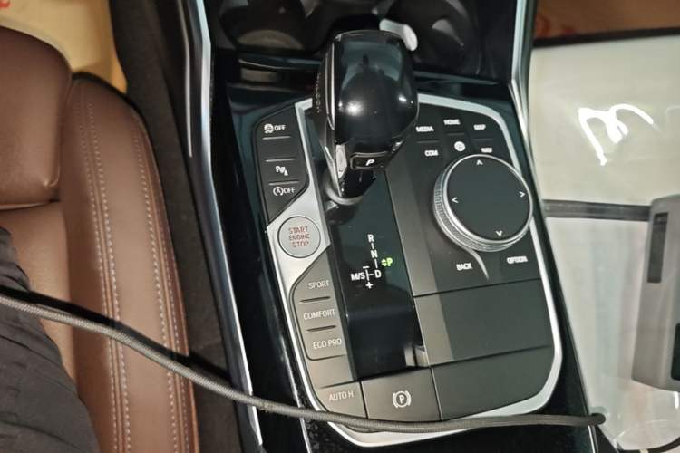 Used BMW 3 Series 2021 Facelifted 320Li M Sport Package Gear Lever