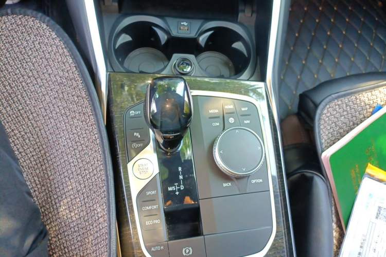 Used BMW 3 Series 2021 Restyled 325Li M Sport Package Gear Lever
