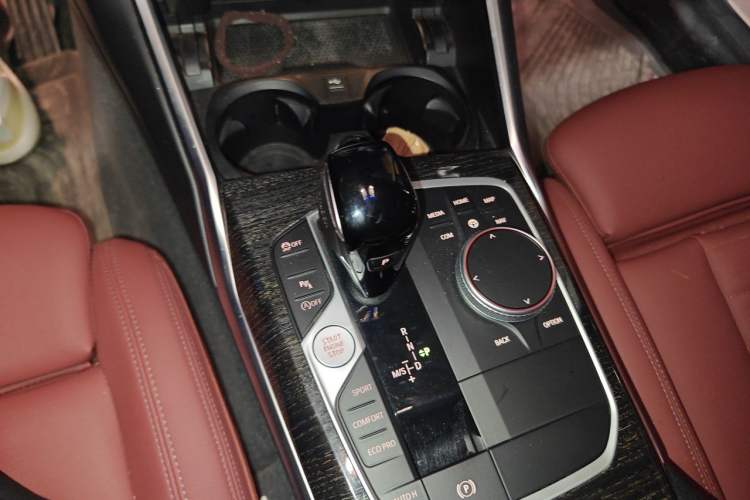 Used BMW 3 Series 2021 Second Facelift 325Li M Sport Package Gear Lever