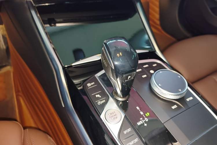 Used BMW 3 Series 2021 Facelifted 320Li M Sport Package Gear Lever