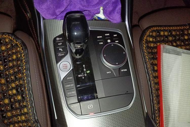 Used BMW 3 Series 2021 Facelifted 325Li M Sport Night Edition Package Gear Lever