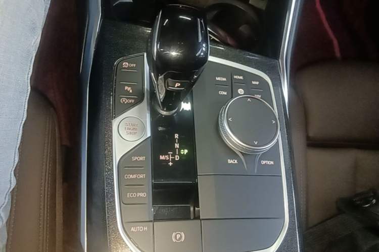 Used BMW 3 Series 2021 Second Facelift 325Li M Sport Package Gear Lever