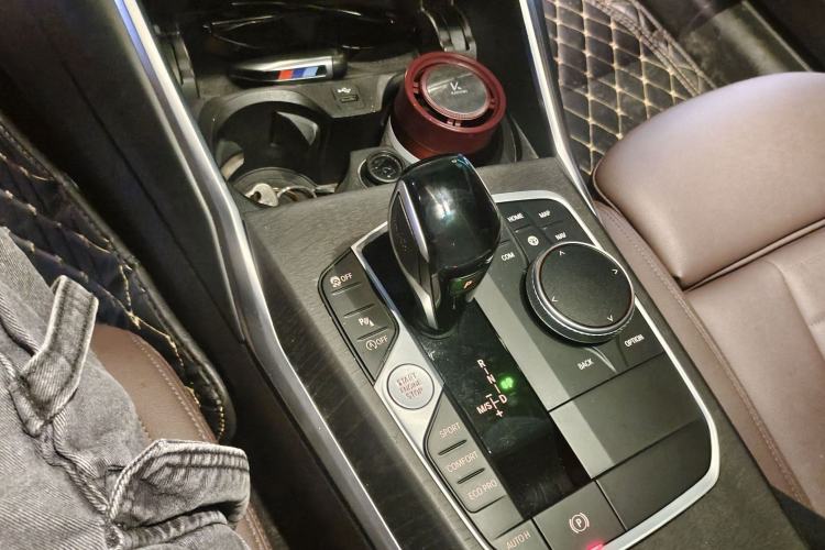 Used BMW 3 Series 2021 Restyled 325i M Sport Package Gear Lever
