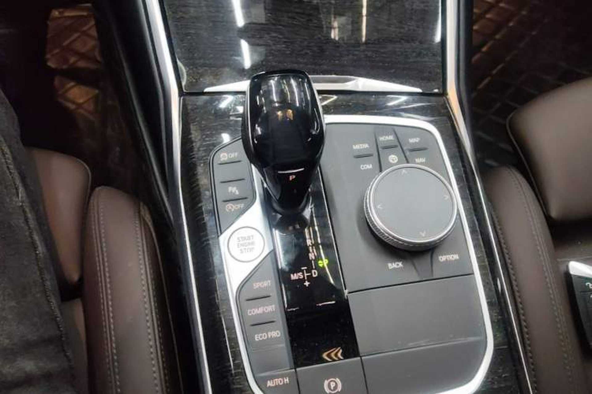Used BMW 3 Series 2021 Restyled 325Li M Sport Package Gear Lever
