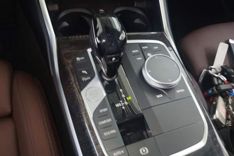 Used BMW 3 Series 2021 325Li M Sport Package Gear Lever