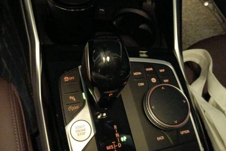 Used BMW 3 Series 2021 Restyled 320i Sport Package Gear Lever
