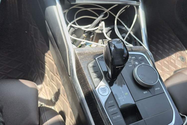 Used BMW 3 Series 2021 325Li M Sport Package Gear Lever