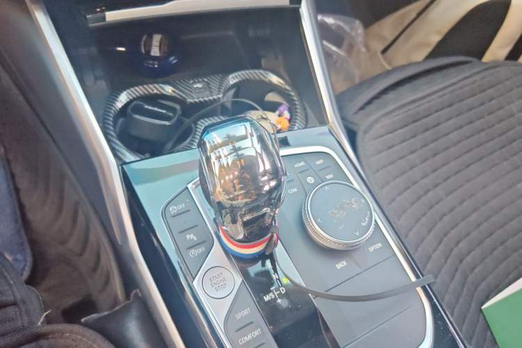 Used BMW 3 Series 2021 320i Sport Package Gear Lever