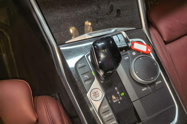 Used BMW 3 Series 2021 Second Facelift 325Li M Sport Package Gear Lever