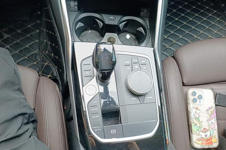 Used BMW 3 Series 2021 Second Facelift 320Li M Sport Package Gear Lever