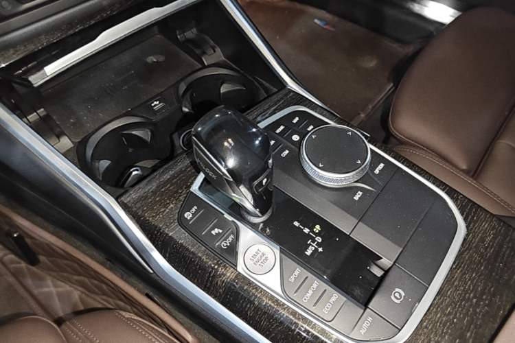 Used BMW 3 Series 2021 325Li M Sport Package Gear Lever