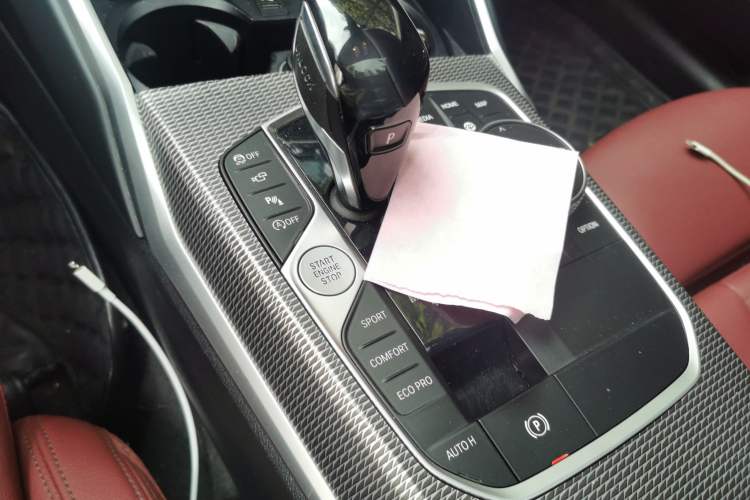 Used BMW 3 Series 2021 325i M Sport Night Edition package Gear Lever