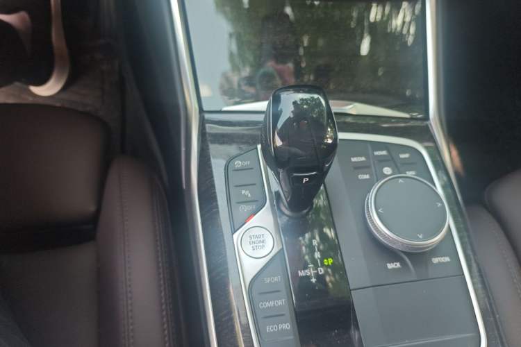 Used BMW 3 Series 2021 Restyled 325Li M Sport Package Gear Lever