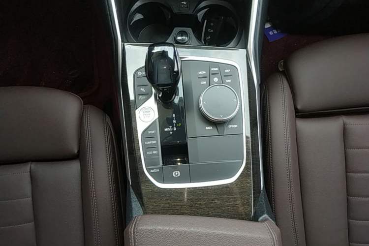 Used BMW 3 Series 2021 325Li M Sport Package Gear Lever